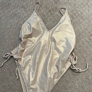 champagne one piece 🥂